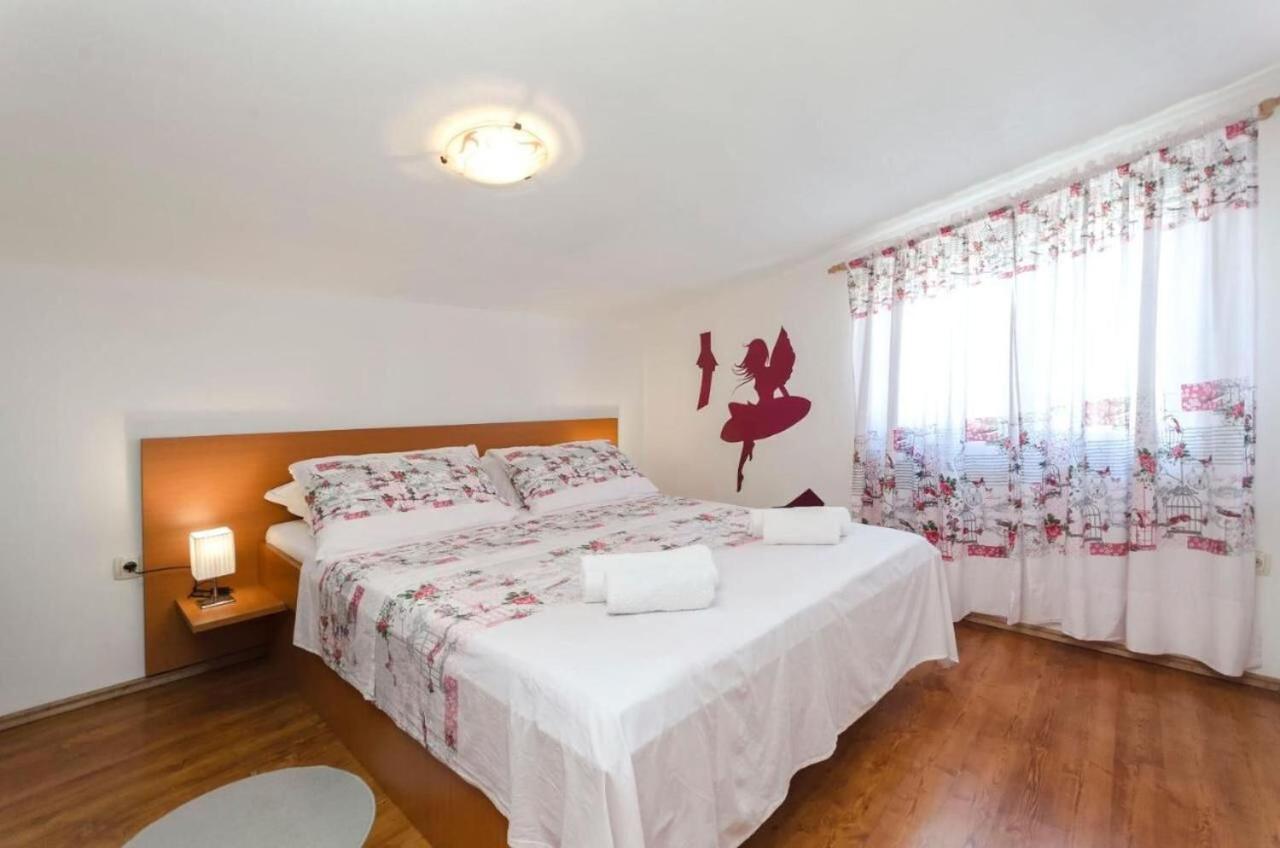 Apartment Marija Vodice Ngoại thất bức ảnh