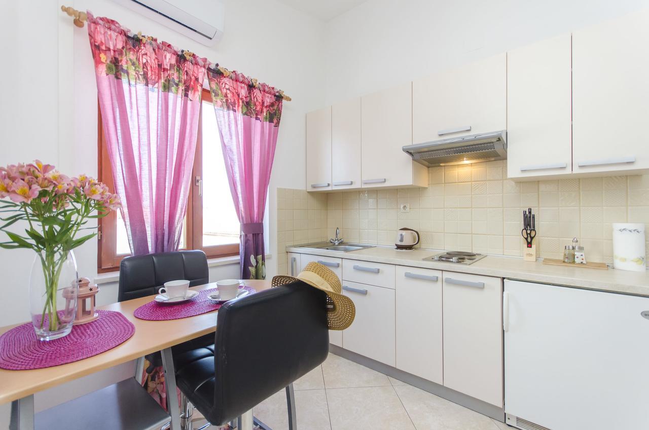 Apartment Marija Vodice Ngoại thất bức ảnh